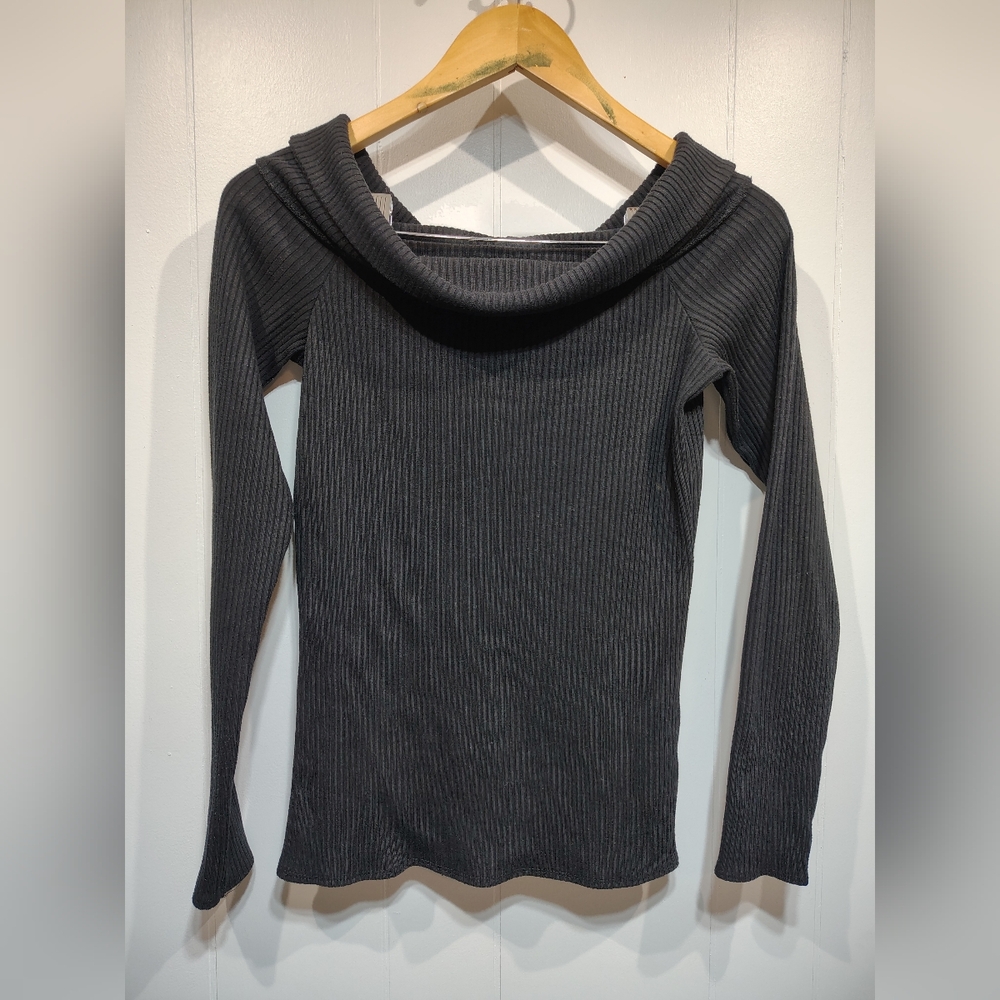Abercrombie & Fitch Boat‎ Neck Top Black Large